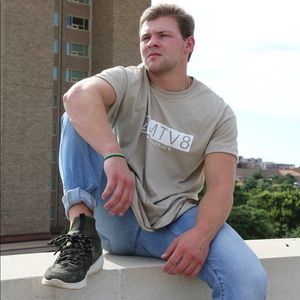 Meet your Posher, Harrison